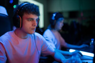 Qué es el chat de voz en videojuegos y cómo funciona